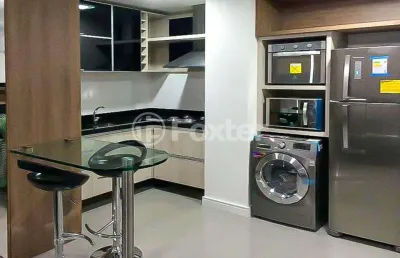 Apartamento com 1 quarto à venda na avenida borges de medeiros, 2277, praia de belas, porto alegre, 38 m2 por r$ 650.000