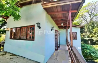 Casa com 4 quartos à venda na rua monte claro, 74, hípica, porto alegre, 176 m2 por r$ 379.000