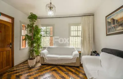 Casa com 3 quartos à venda na rua veador porto, 323, santana, porto alegre, 360 m2 por r$ 1.599.000