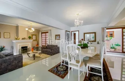 Casa com 4 quartos à venda na rua pedro carneiro pereira, 90, teresópolis, porto alegre, 500 m2 por r$ 1.690.000