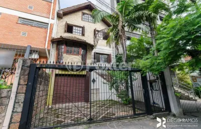 Casa com 4 quartos à venda na avenida iguassu, 51, petrópolis, porto alegre, 330 m2 por r$ 1.400.000