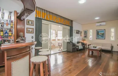 Casa comercial com 4 salas à venda na rua chico pedro, 41, camaquã, porto alegre, 138 m2 por r$ 1.375.000