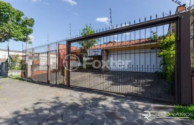 Casa comercial com 2 salas à venda na avenida montreal, 179, jardim lindóia, porto alegre, 243 m2 por r$ 980.000