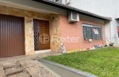 Casa comercial com 3 salas à venda na rua curupaiti, 836, cristal, porto alegre, 160 m2 por r$ 900.000