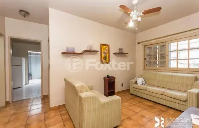 Casa com 5 quartos à venda na avenida pereira pinto, 311, jardim são pedro, porto alegre, 162 m2 por r$ 617.000