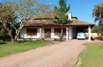 Casa com 2 quartos à venda na beco arthur, 260, boa vista do sul, porto alegre, 220 m2 por r$ 745.000