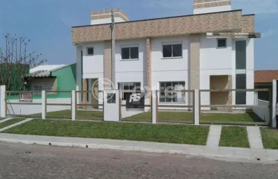 Casa com 4 quartos à venda na rua osvaldo aranha, 1828, centro, tramandaí, 102 m2 por r$ 426.000