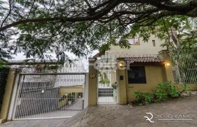Casa em condomínio fechado com 4 quartos à venda na rua 14 de julho, 225, boa vista, porto alegre, 245 m2 por r$ 1.662.000