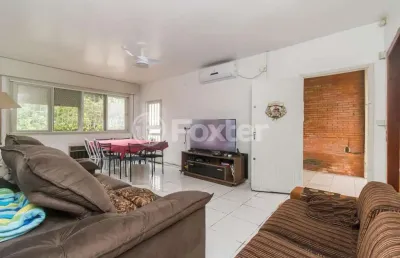 Casa comercial com 1 sala à venda na rua doutor campos velho, 990, cristal, porto alegre, 168 m2 por r$ 700.000