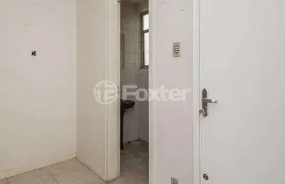 Sala comercial com 1 sala à venda na rua professor annes dias, 166, centro histórico, porto alegre, 26 m2 por r$ 142.500