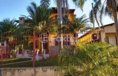Casa com 4 quartos à venda na rua carazinho, 100, cocão, viamão, 134 m2 por r$ 500.000