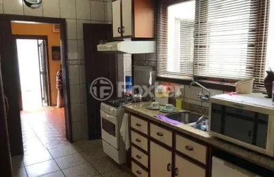 Casa com 5 quartos à venda na rua coronel jaime da costa pereira, 318, partenon, porto alegre, 270 m2 por r$ 798.000