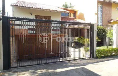 Casa com 3 quartos à venda na rua doutor mário totta, 1440, tristeza, porto alegre, 287 m2 por r$ 1.250.000