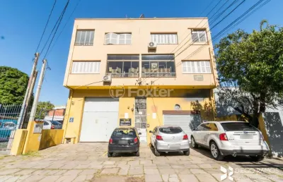 Apartamento com 3 quartos à venda na rua doutor joão inácio, 1515, navegantes, porto alegre, 151 m2 por r$ 250.000