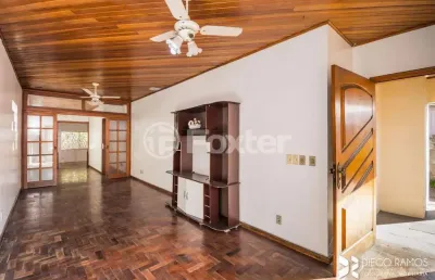 Casa com 3 quartos à venda na rua silvado, 47, coronel aparício borges, porto alegre, 110 m2 por r$ 790.000