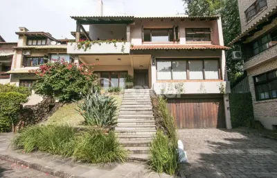Casa em condomínio fechado com 4 quartos à venda na rua carlos júlio becker, 295, tristeza, porto alegre, 685 m2 por r$ 2.980.000
