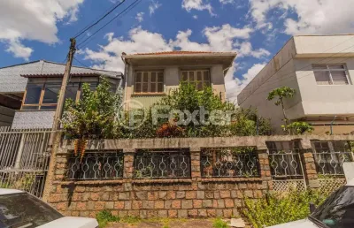 Casa com 2 quartos à venda na rua irmão francisco, 65, humaitá, porto alegre, 133 m2 por r$ 750.000