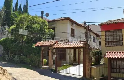 Casa em condomínio fechado com 2 quartos à venda na rua coronel joão pinto, 185, teresópolis, porto alegre, 129 m2 por r$ 550.000