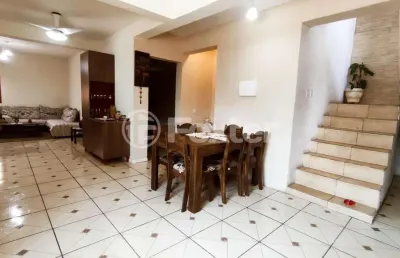 Casa com 3 quartos à venda na rua dos sabiás, 152, igara, canoas, 162 m2 por r$ 600.000