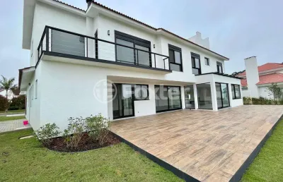 Casa em condomínio fechado com 5 quartos à venda na rua rs estrada do mar, 5990, centro, xangri-lá, 387 m2 por r$ 3.710.000
