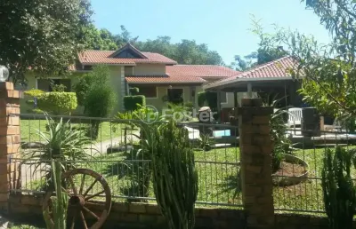 Casa com 4 quartos à venda na rua olmiro lametta viegas, 6, hípica, porto alegre, 260 m2 por r$ 950.000
