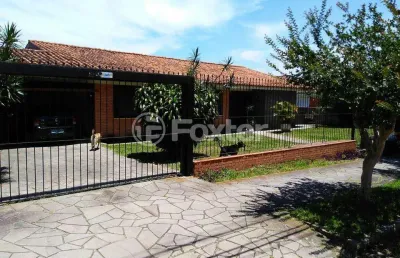Casa com 7 quartos à venda na rua cariri, 98, vila assunção, porto alegre, 400 m2 por r$ 1.600.000