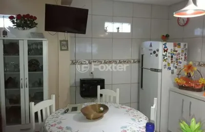 Casa com 3 quartos à venda na rua são joaquim, 123, glória, porto alegre, 61 m2 por r$ 550.000