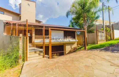 Casa com 4 quartos à venda na rua luiz voelcker, 835, três figueiras, porto alegre, 449 m2 por r$ 3.980.000