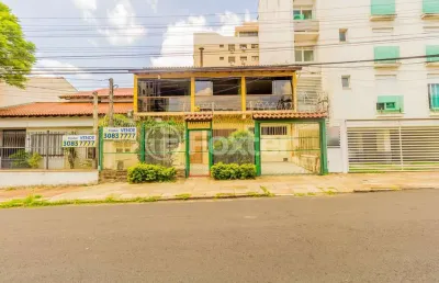 Casa com 3 quartos à venda na rua atanásio belmonte, 415, boa vista, porto alegre, 300 m2 por r$ 950.000