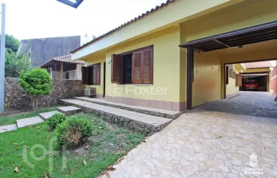 Casa com 3 quartos à venda na avenida carneiro da fontoura, 651, jardim são pedro, porto alegre, 195 m2 por r$ 795.000
