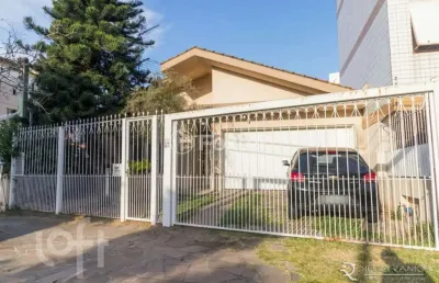 Casa com 4 quartos à venda na rua walt disney, 25, são sebastião, porto alegre, 260 m2 por r$ 780.000