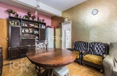 Casa com 5 quartos à venda na rua portugal, 81, são joão, porto alegre, 331 m2 por r$ 1.400.000