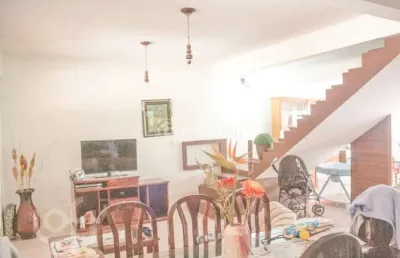 Casa com 3 quartos à venda na rua umbú, 102, passo da areia, porto alegre, 362 m2 por r$ 1.399.000