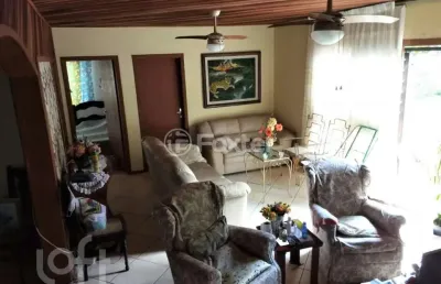 Casa com 4 quartos à venda na rua general salvador pinheiro, 258, vila jardim, porto alegre, 230 m2 por r$ 1.200.000
