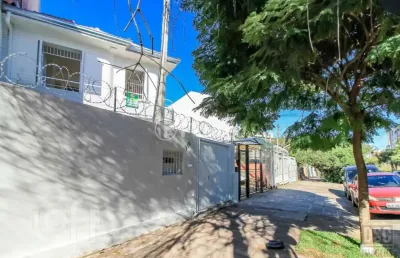 Casa com 2 quartos à venda na rua joão guimarães, 252, santa cecília, porto alegre, 213 m2 por r$ 850.000