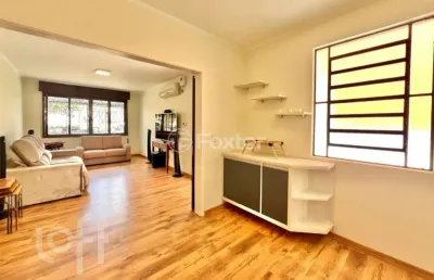 Casa com 3 quartos à venda na avenida engenheiro ary de abreu lima, 311, jardim europa, porto alegre, 140 m2 por r$ 945.000