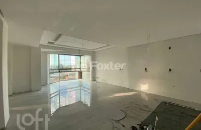 Apartamento com 4 quartos à venda na rua siqueira campos, 322, centro, canoas, 142 m2 por r$ 690.000
