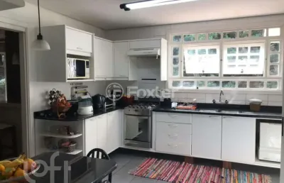 Casa com 3 quartos à venda na rua tenente manoel corrêa, 930, vila luiza, canela, 264 m2 por r$ 1.900.000