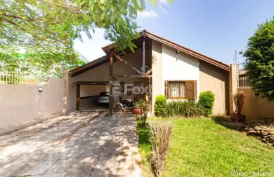 Casa com 3 quartos à venda na rua mem de sá, 529, nossa senhora das graças, canoas, 204 m2 por r$ 874.000