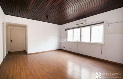 Apartamento com 3 quartos à venda na avenida independência, 687, independência, porto alegre, 110 m2 por r$ 479.750