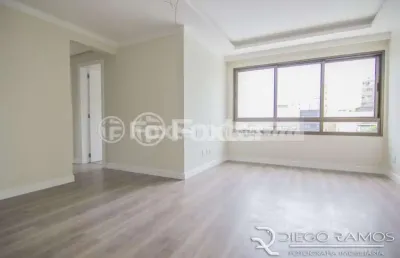 Apartamento com 3 quartos à venda na rua casemiro de abreu, 55, rio branco, porto alegre, 74 m2 por r$ 960.000