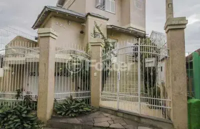 Casa comercial com 2 salas à venda na rua portuguesa, 326, partenon, porto alegre, 283 m2 por r$ 920.000