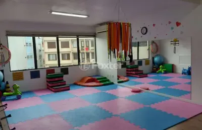 Sala comercial com 1 sala à venda na avenida protásio alves, 2218, petrópolis, porto alegre, 41 m2 por r$ 260.000