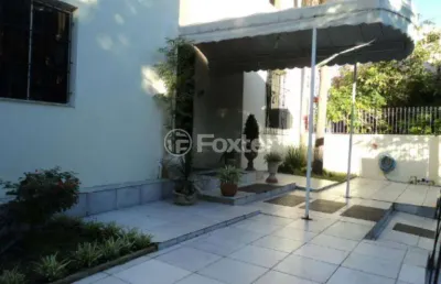 Casa comercial com 4 salas à venda na rua visconde do rio branco, 390, floresta, porto alegre, 400 m2 por r$ 1.150.000