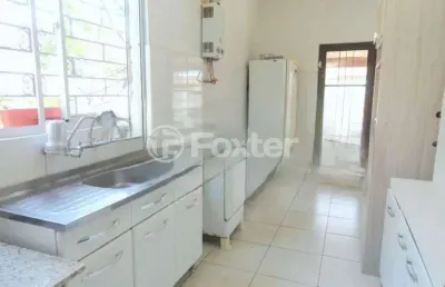 Casa com 4 quartos à venda na rua onze de agosto, 184, são joão, porto alegre, 164 m2 por r$ 490.000