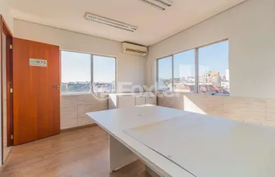 Sala comercial com 2 salas à venda na avenida assis brasil, 418, santa maria goretti, porto alegre, 34 m2 por r$ 142.000