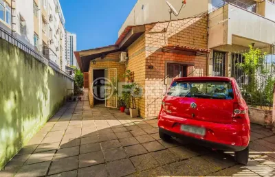 Casa com 3 quartos à venda na rua casemiro de abreu, 663, bela vista, porto alegre, 125 m2 por r$ 960.000