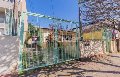 Casa com 4 quartos à venda na avenida general emílio lúcio esteves, 334, santa maria goretti, porto alegre, 189 m2 por r$ 750.000