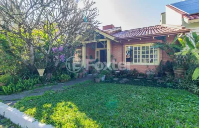 Casa em condomínio fechado com 4 quartos à venda na rua tocantins, 869, lomba do pinheiro, porto alegre, 212 m2 por r$ 895.000