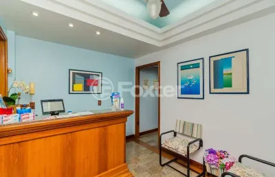 Sala comercial com 3 salas à venda na rua general souza doca, 71, petrópolis, porto alegre, 57 m2 por r$ 250.000